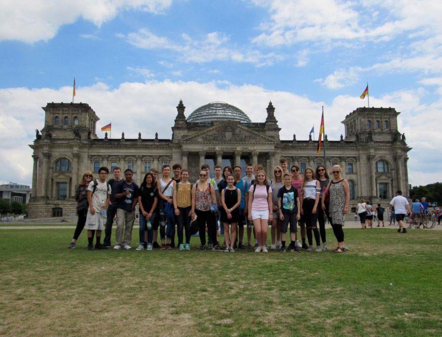 The+AATG+students+with+their+German+hosts+visited+the+famous+German+parliament+building+called+Reichstag+in+Berlin%2C+Germany.+