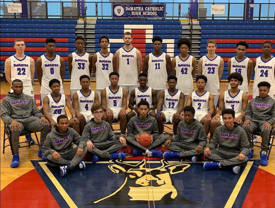 The+2018-2019+DeMatha+Basketball+team+has+its+eyes+on+the+prize.